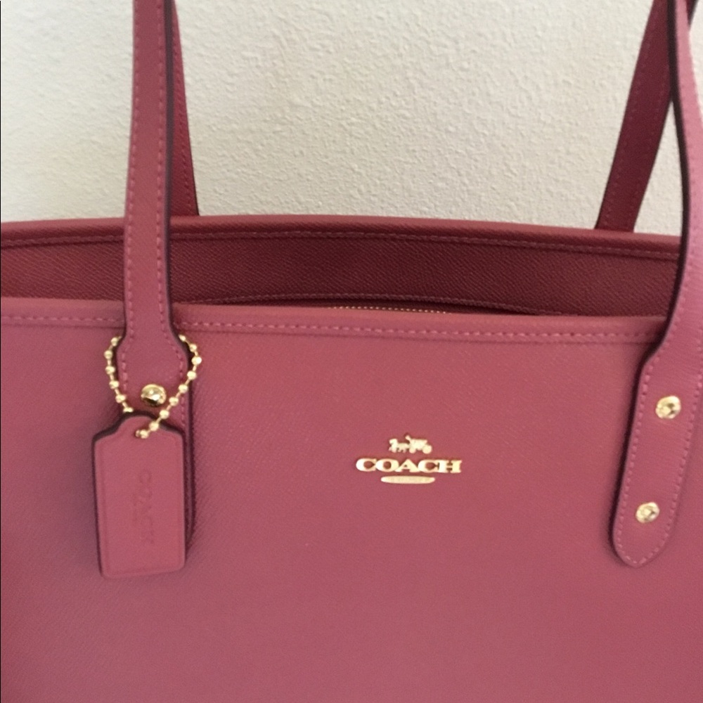 NWT Coach Women’s City Zip Tote F58846 - Picture 6 of 7